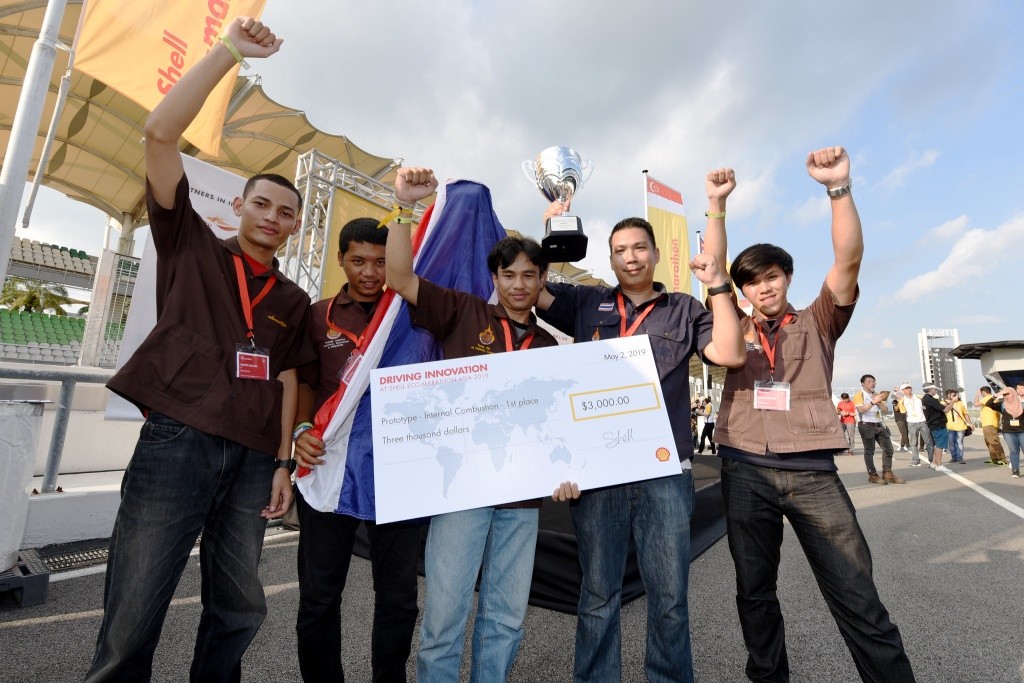 Team RMUTP RACING, race number 9, from Rajamangala University of Technology Phra Nakhon, Thailand, competing in the Prototype - Ethanol category during the award’s ceremony on day four of Shell Make the Future Live Malaysia 2019 at the Sepang International Circuit on Thursday, May 2, 2019, south of Kuala Lumpur, Malaysia. (Edwin Koo/AP Images for Shell)