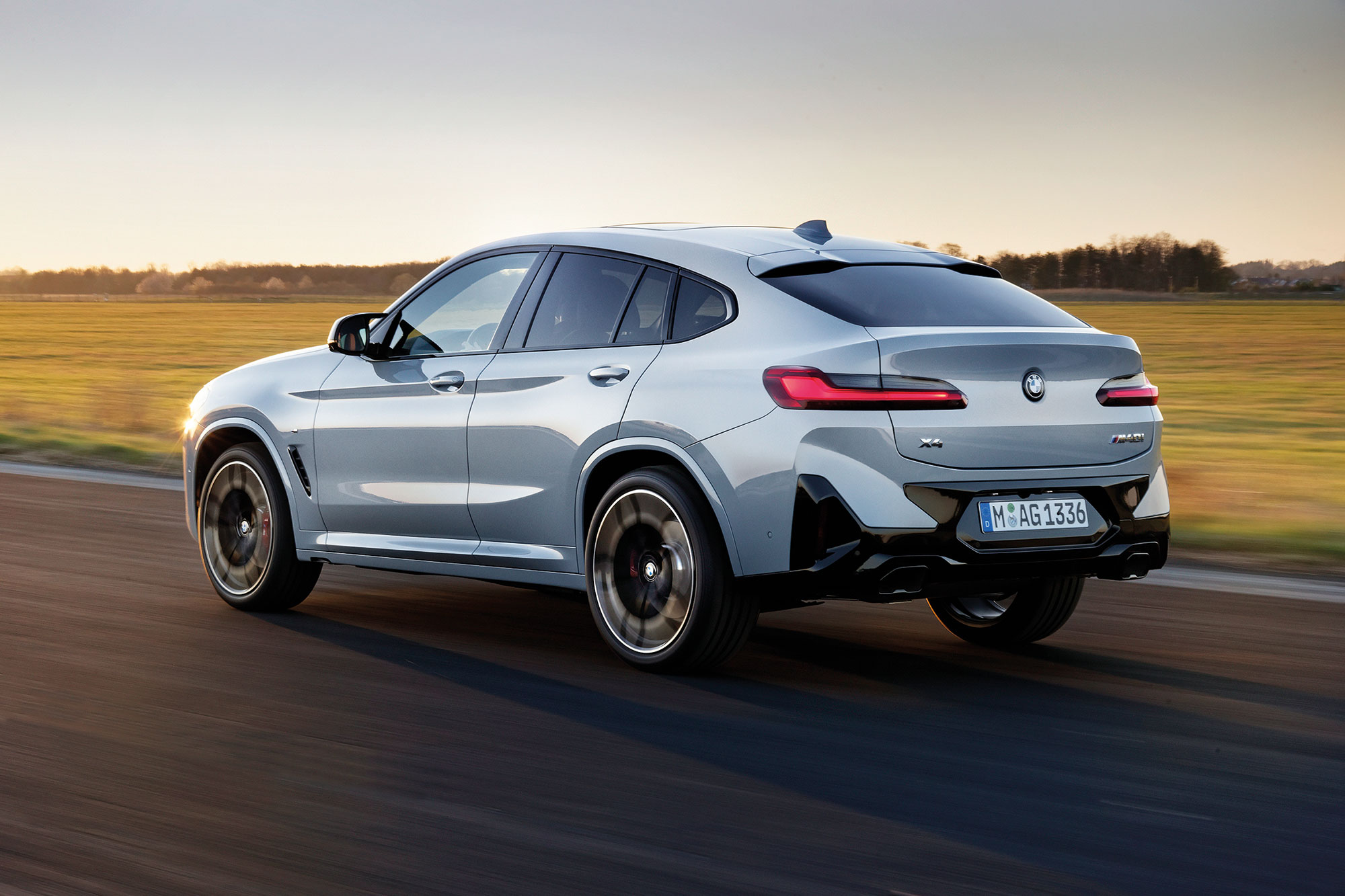 BMW X4 เปลี่ยนรูปโฉมและปรับรายละเอียดช่วงครึ่งชีวิตเช่นกัน