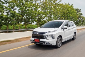 MITSUBISHI XPANDER