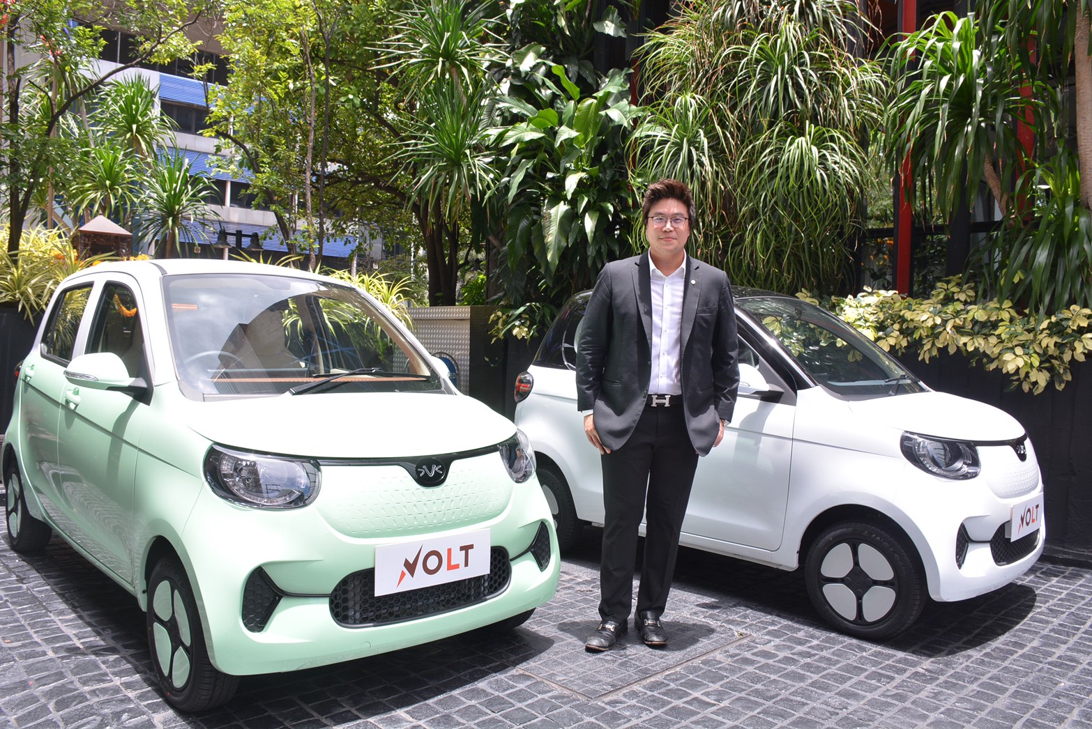 Volt City EV เจาะสเปครถยนต์ไฟฟ้าน่ารัก ราคาน่าคบ ! รุ่น For-Four 385,000-415,000 บาท และรุ่น For-Two 325,000-355,000 บาท โดยเป็นราคาพิเศษของยอดจองลอทแรกๆ