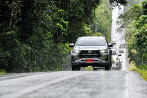 TOYOTA HILUX REVO D DOUBLE CAB 2.4 Z EDITION MY 2022