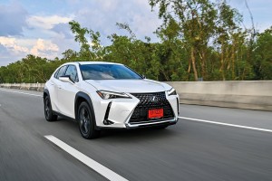 LEXUS UX 250H