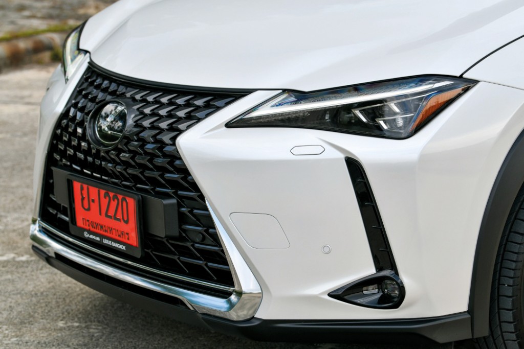 LEXUS UX 250H