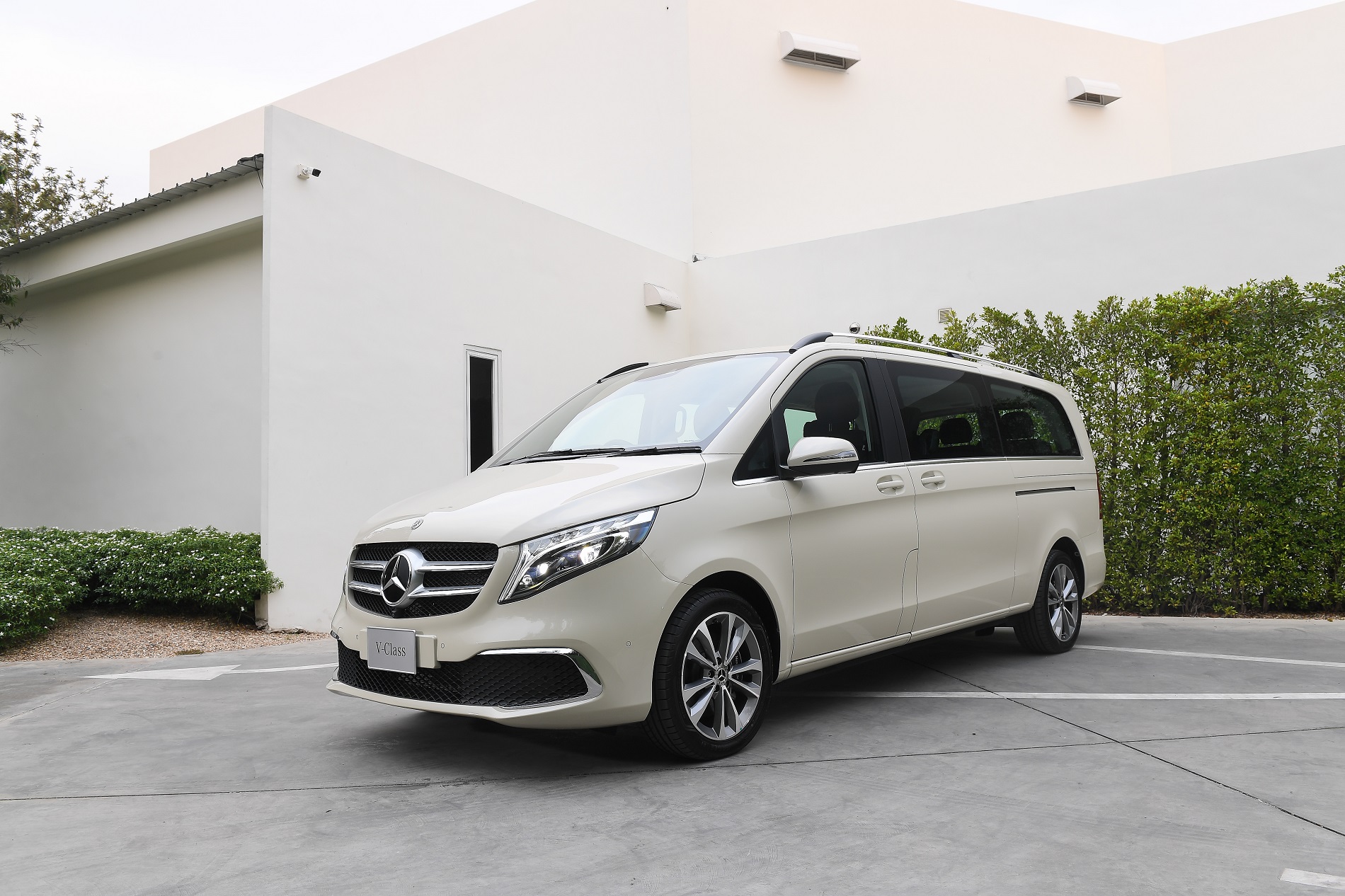 Mercedes Benz แนะนำ V 250 D Exclusive 9020