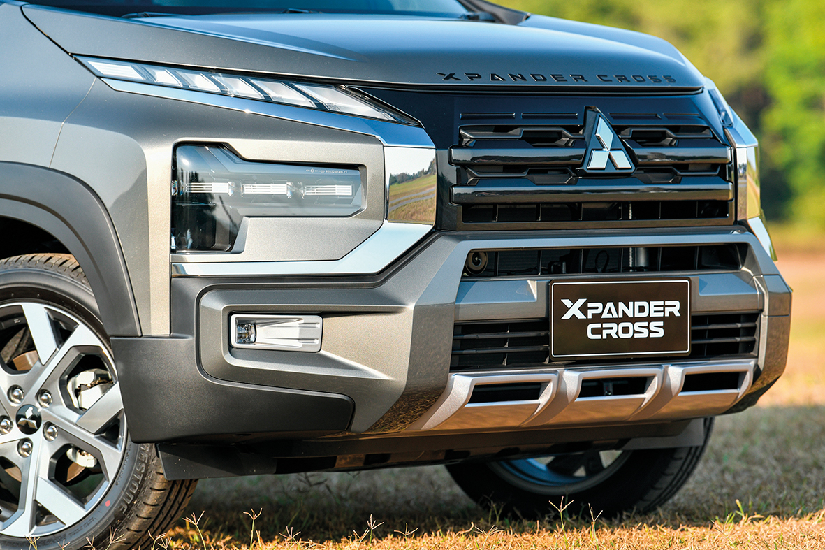 NEW MITSUBISHI XPANDER CROSS