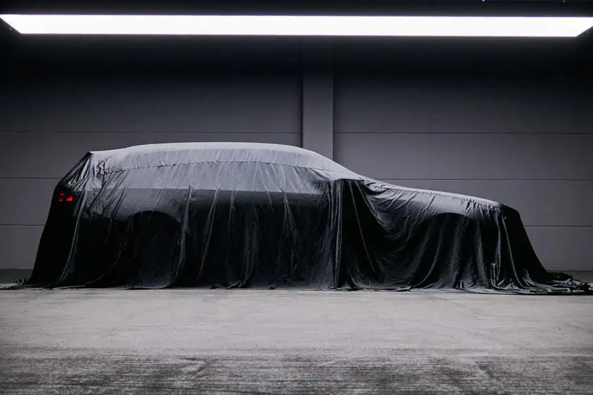 BMW M5 Touring 2024 ขุมพลัง พลัก-อิน ไฮบริด กว่า 700 แรงม้า