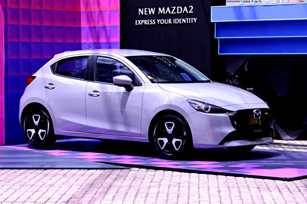 New Mazda 2 AutoinfoOnline (3) Cover
