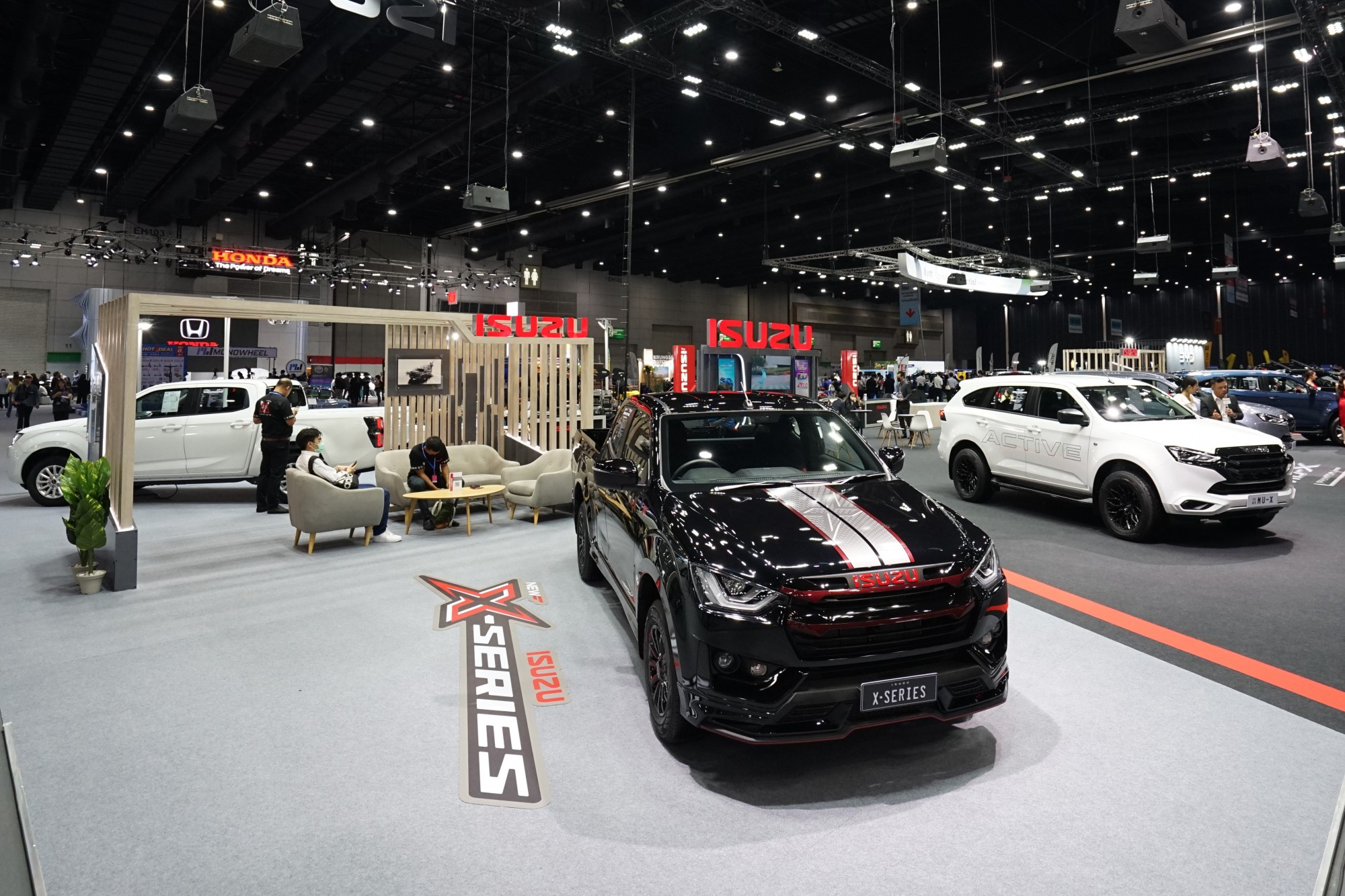 Isuzu จัดทัพยนตรกรรมร่วมงาน Fast Auto Show Thailand & EV Expo 2023