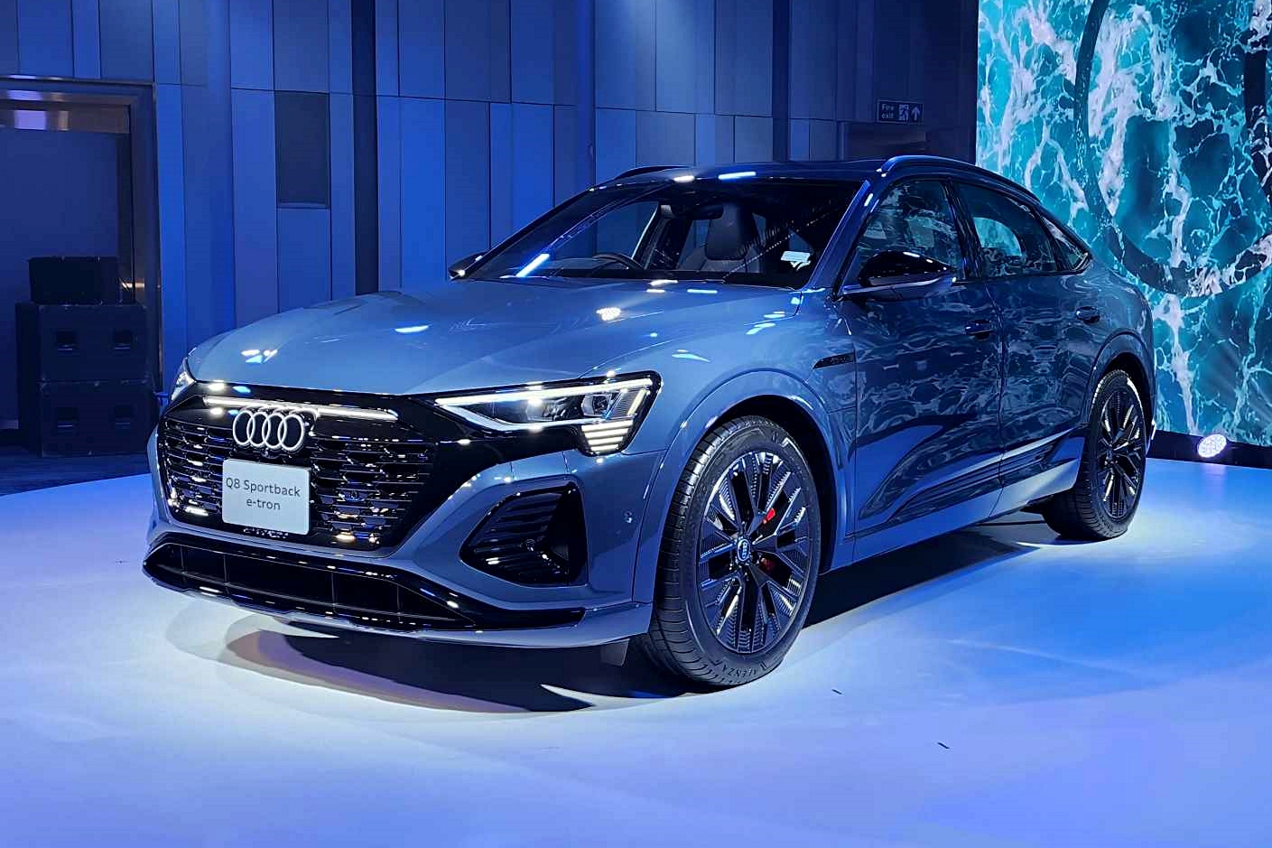 Audi รุกรถยนต์ไฟฟ้า ! กับ Q8 e-Tron พร้อม 4 รุ่นย่อย ราคา 4,699,000-5,799,000 บาท