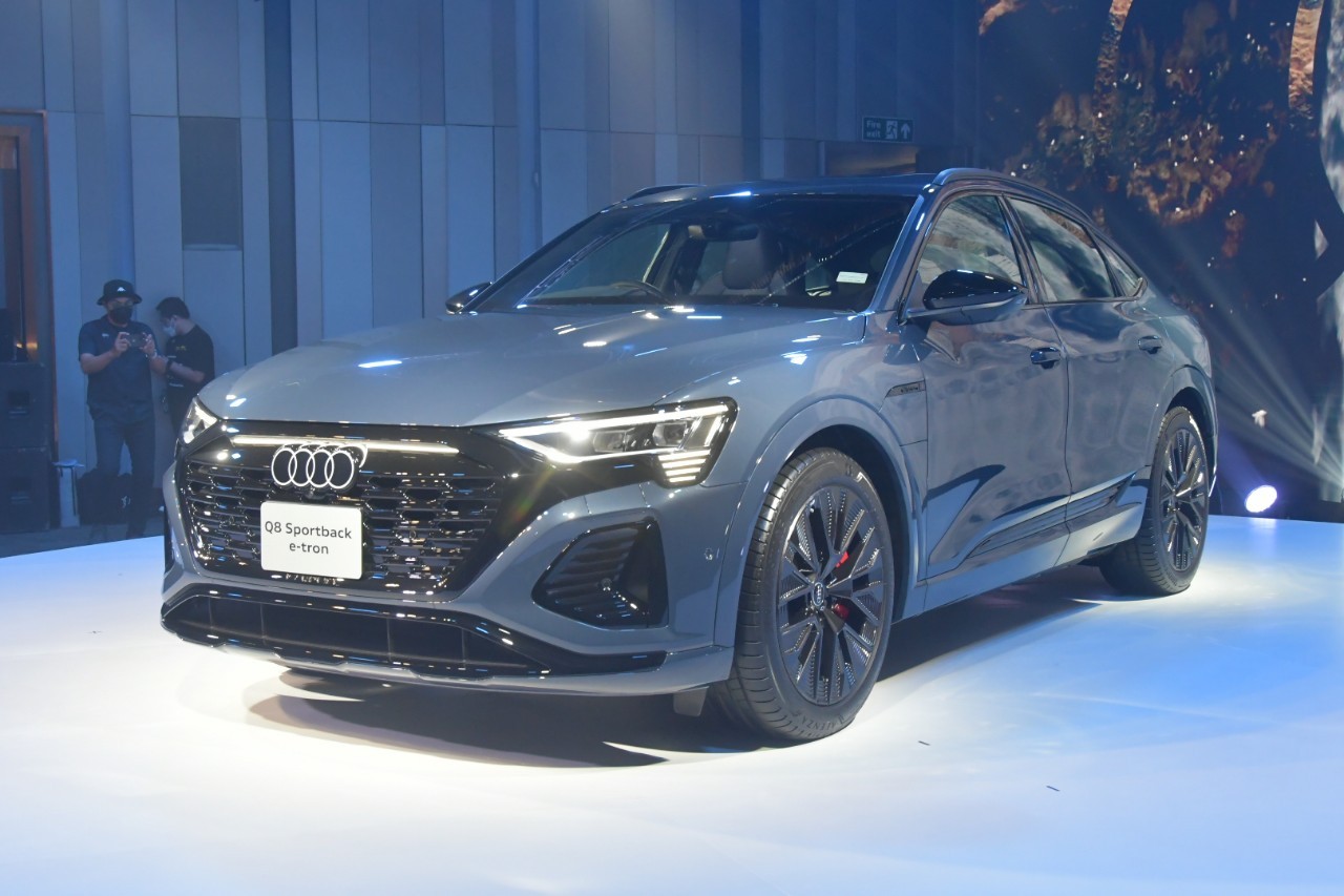 Audi เปิดตัว Q8 e-tron