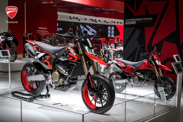 Ducati เผยโฉมรถรุ่นใหม่ Hypermotard 698 Mono