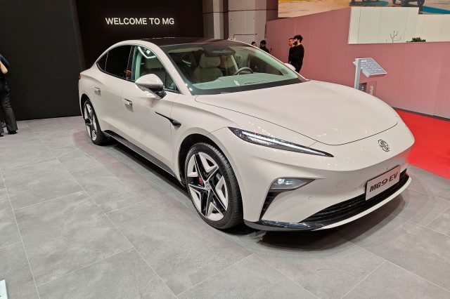 MG9 EV