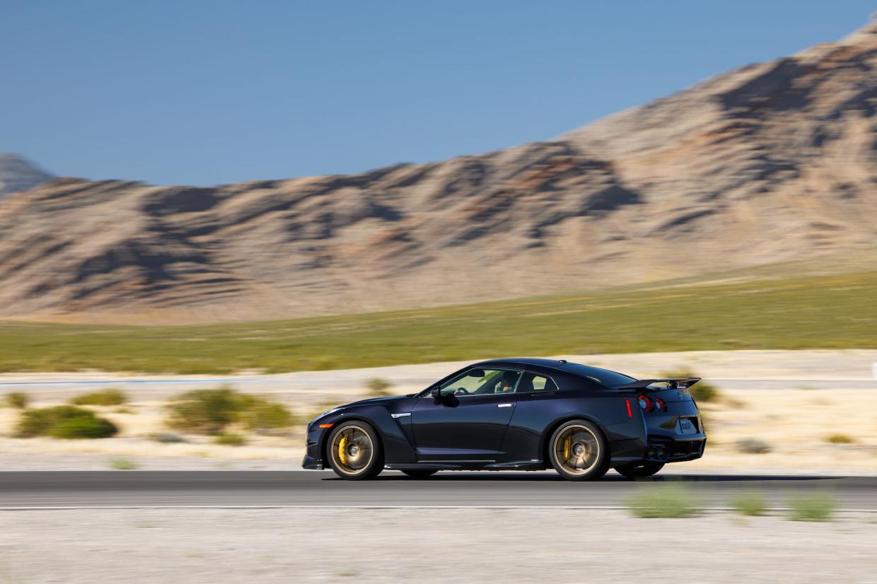 Denso R35 Gt R Nissan GT-R R35 ยุติการผลิตในสหรัฐอเมริกา พร้อมส่งท้าย 2 รุ่นพิเศษ