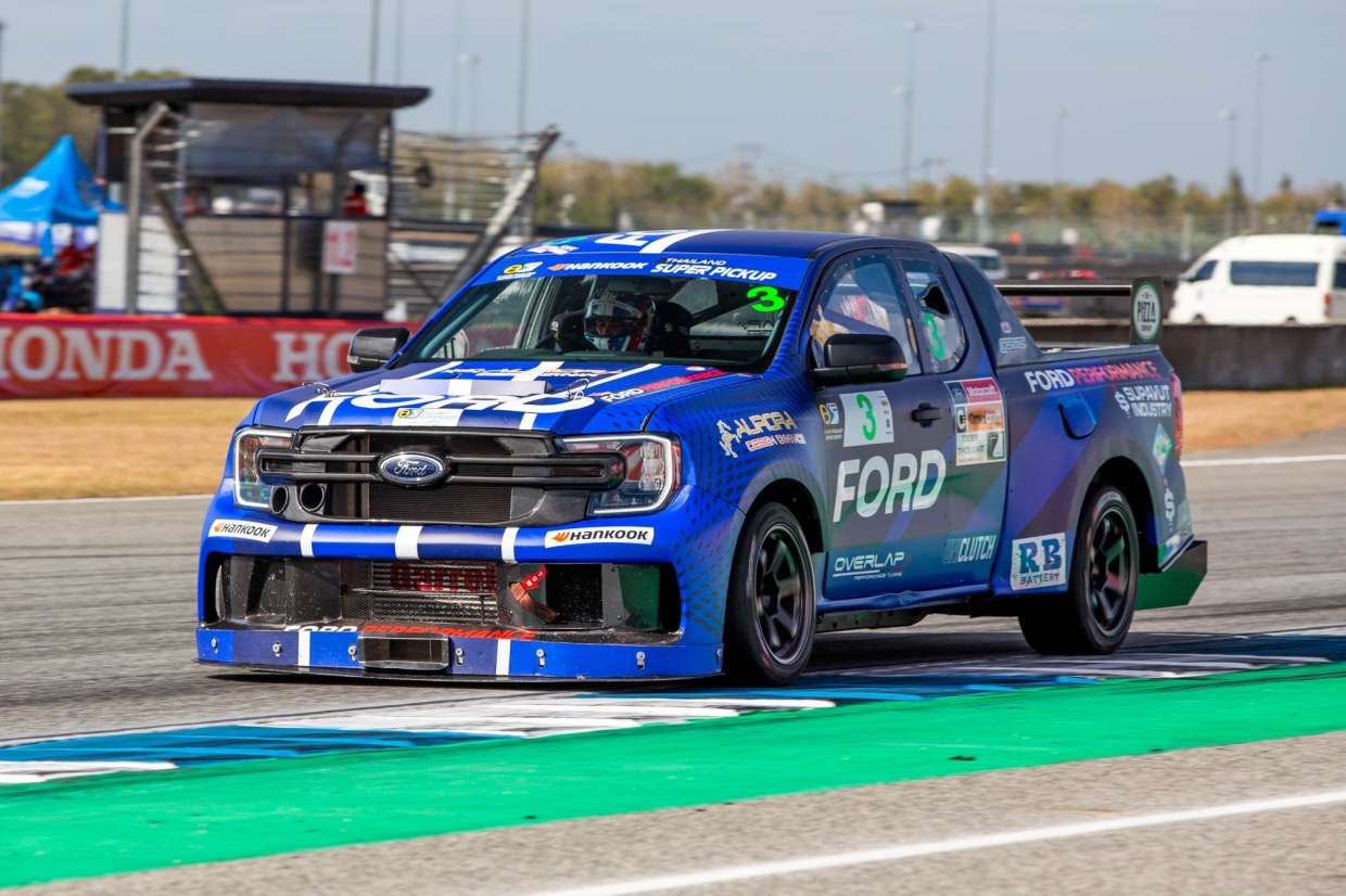 Thailand Racing Radiator Car แซนดี จับมือ Ford Thailand Racing ลุยศึก Thailand Super Series 2025