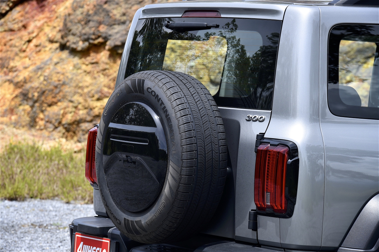 Full Review GWM Tank 300 Diesel