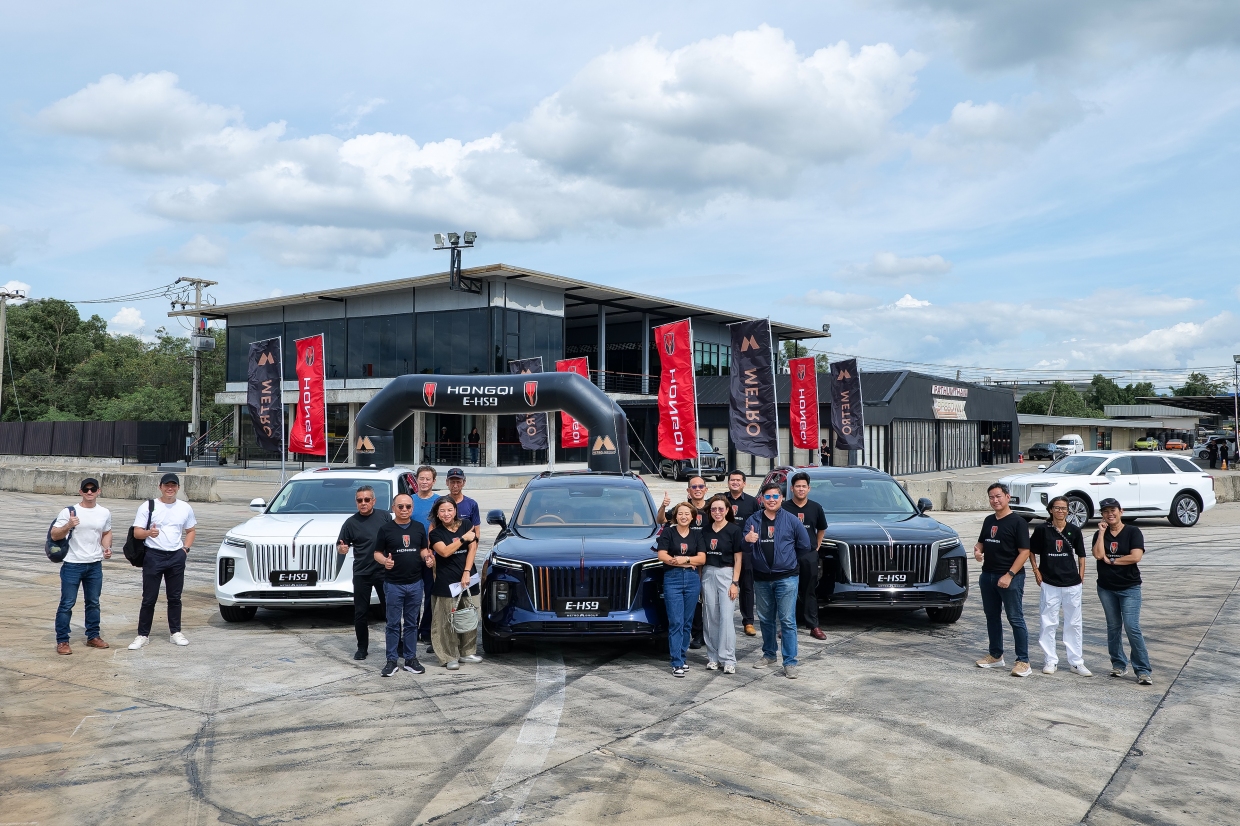 ลองขับ Hongqi E-HS9 รีวิว 2026 Metro Group