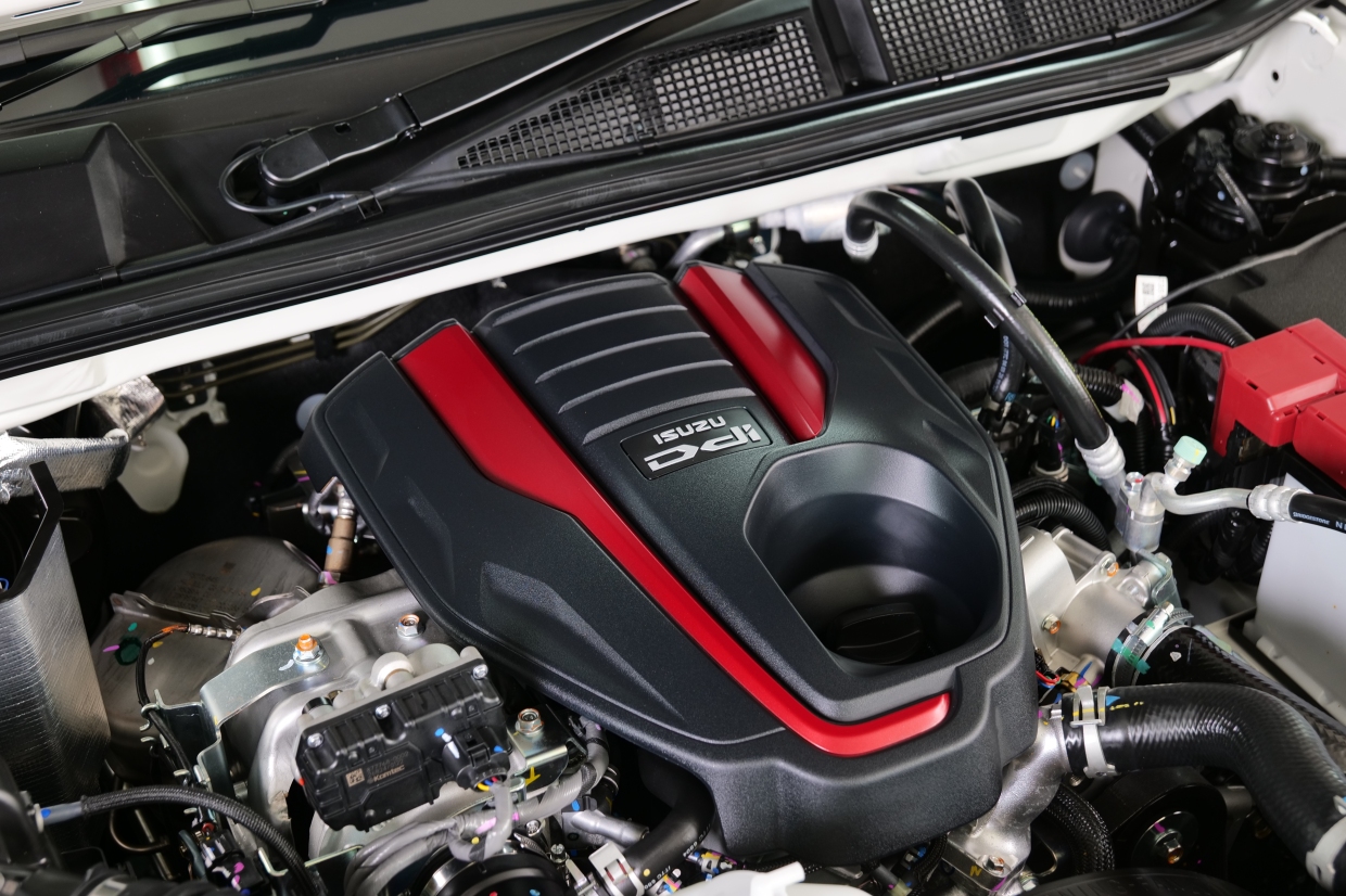 เครื่องยนต์ดีเซล Isuzu 2.2 Ddi Maxforce Bi-Turbo 204 แรงม้า เทคโนโลยีเทอร์โบคู่