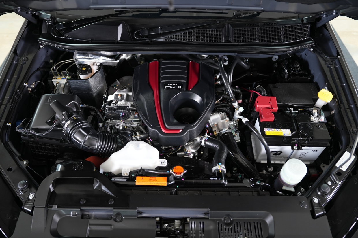 เครื่องยนต์ดีเซล Isuzu 2.2 Ddi Maxforce Bi-Turbo 204 แรงม้า เทคโนโลยีเทอร์โบคู่