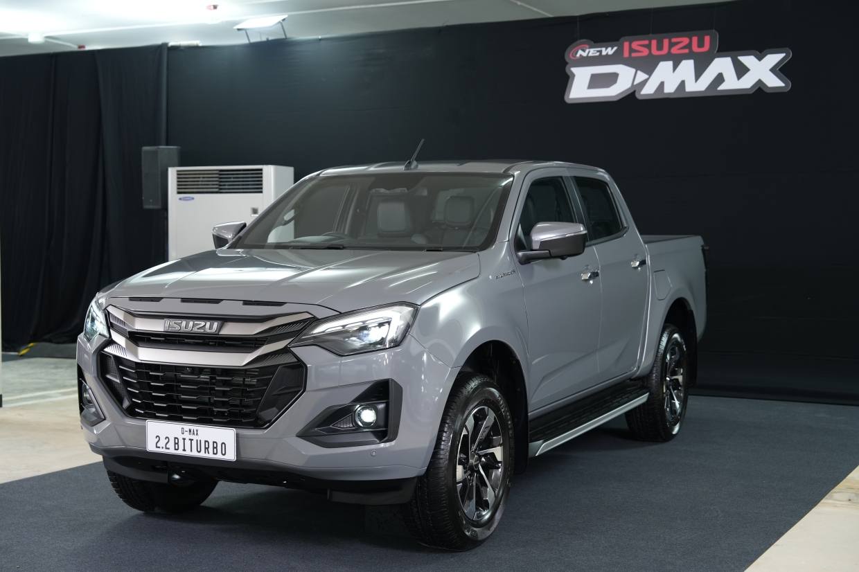 Isuzu D-Max Hi-Lander 4 ประตู ยกสูง เครื่องยนต์ใหม่ 2.2 Ddi Maxforce Bi-Turbo